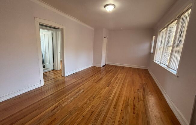 6600 S Ingleside