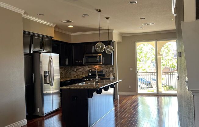 $3990 / GORGEOUS 3 BEDROOM HOME IN ARDENWOOD NEIGHBORHOOD OF FREMONT