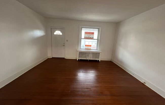 3 beds, 1 bath, $1,850