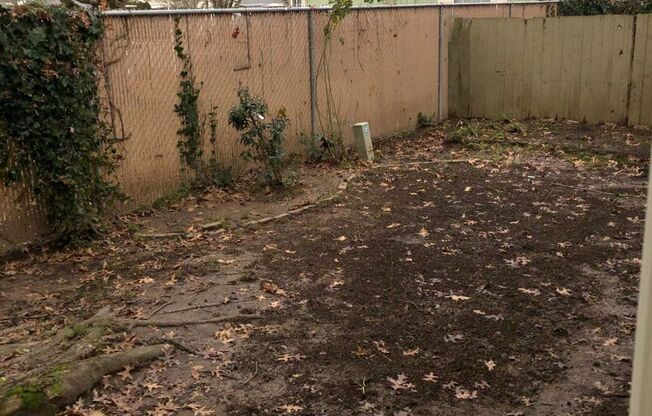 2 beds, 1 bath, 945 sqft, $1,500, Unit 101