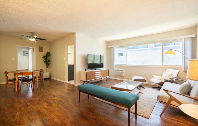 1 bed, 1 bath, 600 sqft, $1,920, Unit 14