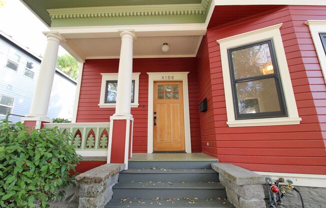 Stunning, Remodeled 4 Bed/2 Bath 1911 Craftsman in Sought-After Sabin