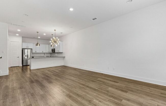 3 BR, 2.1 Bath TCU area townhome