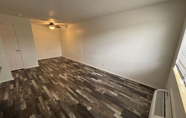 Studio, 1 bath, 410 sqft, $595, Unit 2739-4