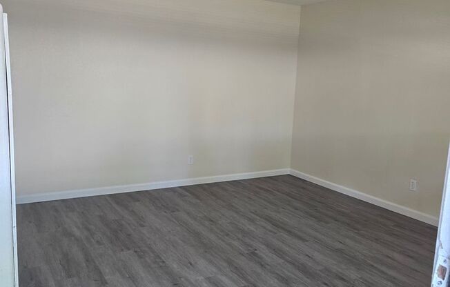 1 bed, 1 bath, 625 sqft, $1,350, Unit C-14