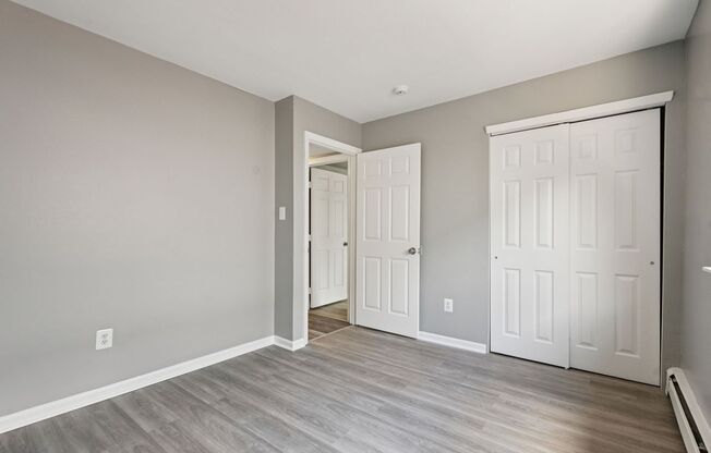 2 beds, 1 bath, 763 sqft, $1,585, Unit A5