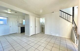 2 beds, 1.5 baths, 800 sqft, $995, Unit Unit 15