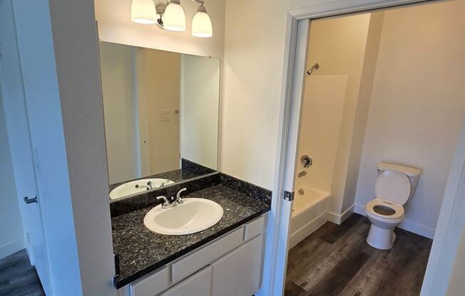 1 bed, 1 bath, 725 sqft, $2,495, Unit 0230