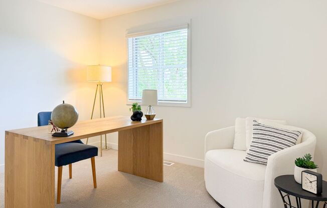 2 beds, 2.5 baths, 1,830 sqft, $3,195, Unit 11300