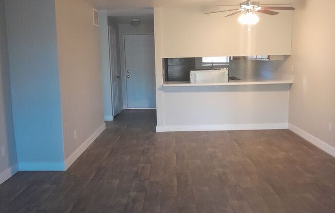 3 beds, 2 baths, 1,153 sqft, $1,975, Unit 314