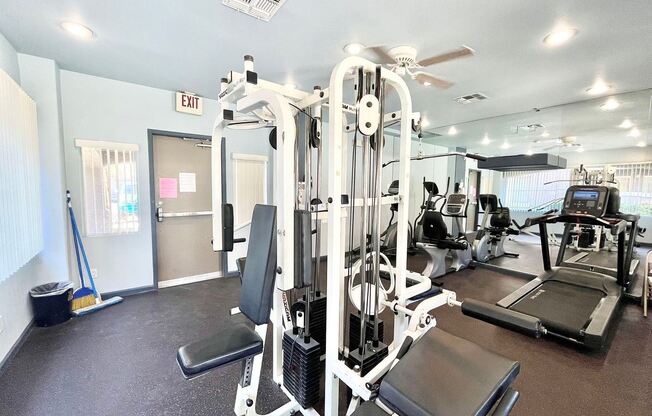 5525 W Flamingo Rd #1019