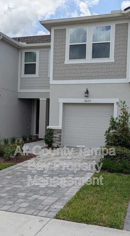 26122 FANTASY SKY LN