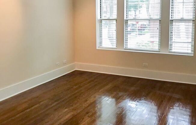 2 beds, 1 bath, 785 sqft, $2,875, Unit 1851-1