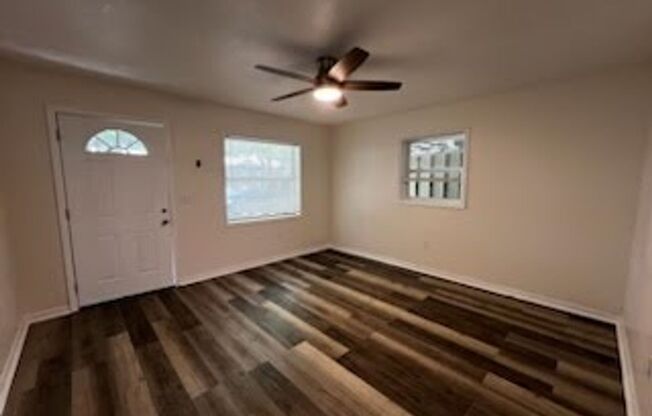 Beautiful fully remodeled home!