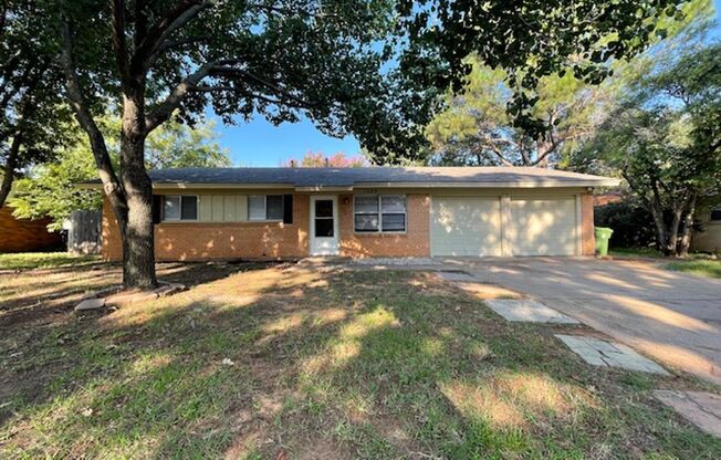 1329 Harrison Lane
