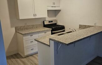 1 bed, 1 bath, 750 sqft, $975, Unit Demaret Gardens