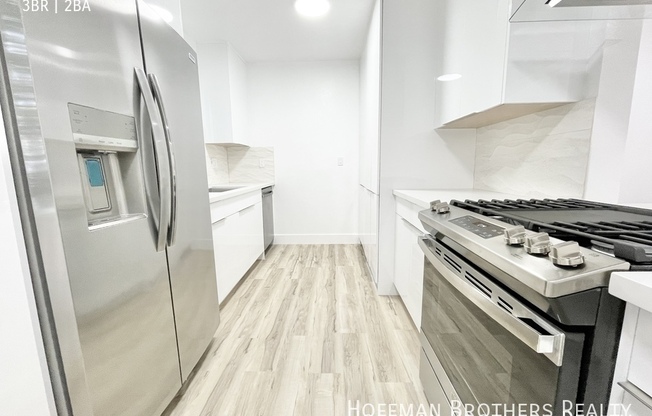 634 FLOWER AVE