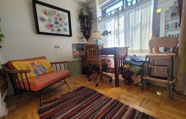 1 bed, 1 bath, $1,095, Unit 110