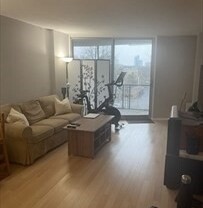 1 bed, 1 bath, 646 sqft, $2,750, Unit 506