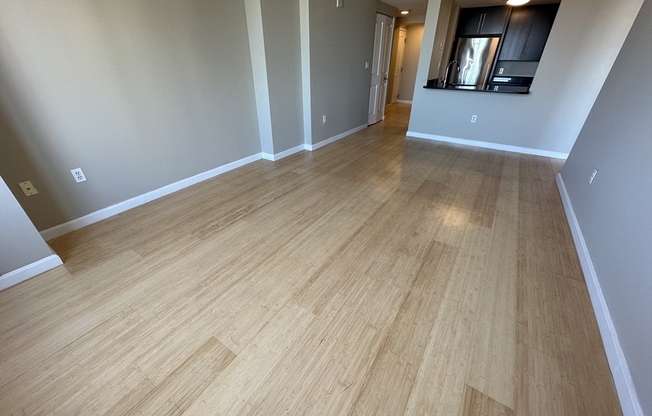 1 bed, 1 bath, 744 sqft, $3,500, Unit 2401