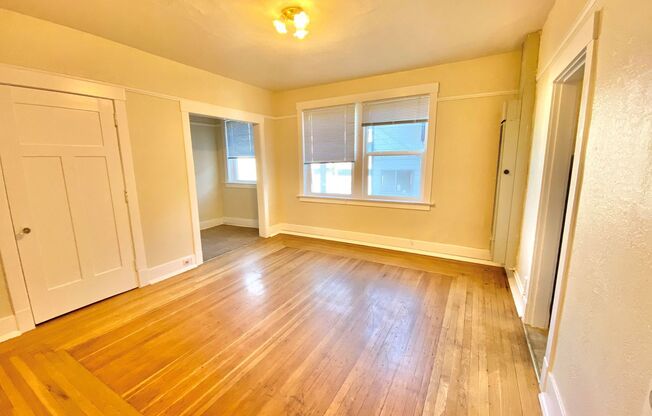 St Florence Apartments