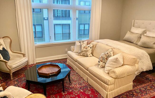 Studio, 1 bath, 621 sqft, $1,500, Unit 204