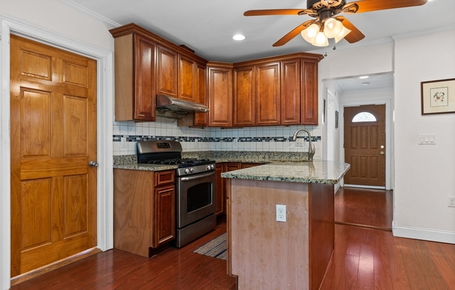 40 ALDEN PL