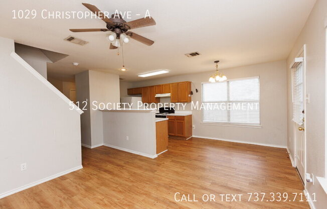 1029 CHRISTOPHER AVE