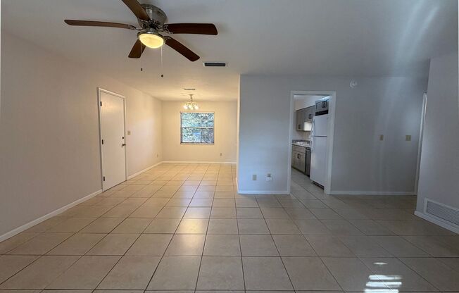 3BR/2BA House in Northwood - available NOW!