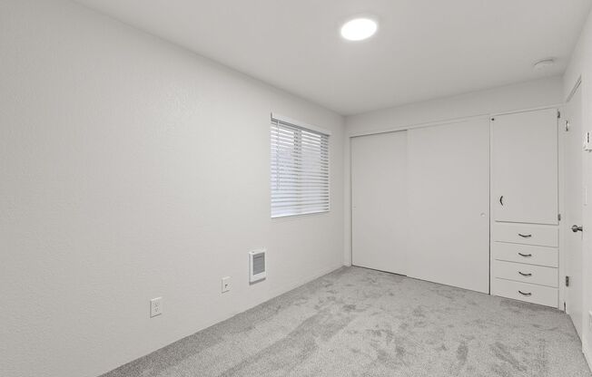 1 bed, 1 bath, 425 sqft, $1,250