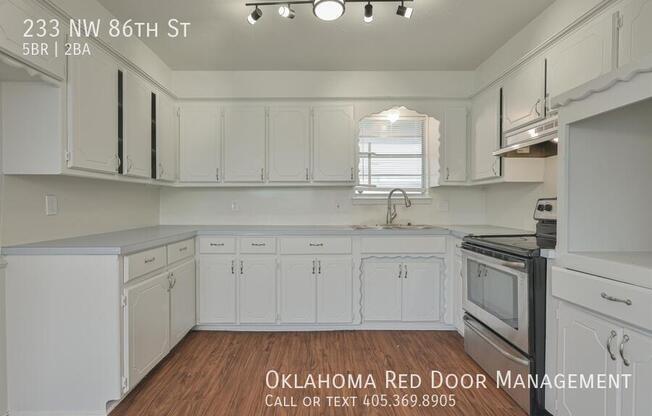 233 NW 86 ST