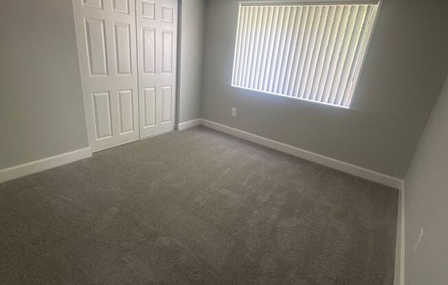 3 beds, 2 baths, 1,300 sqft, $2,550, Unit 3351 #002