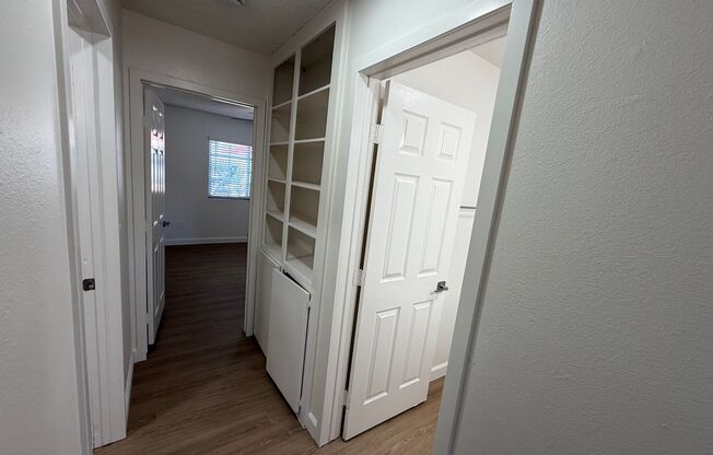 2 beds, 2 baths, $2,595, Unit A-18