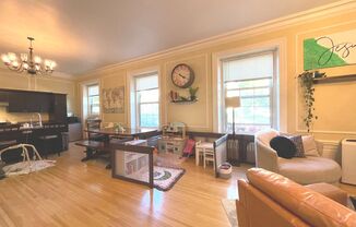 2 beds, 1 bath, $2,045, Unit 101