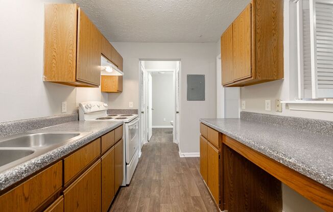 1 bed, 1.5 baths, 700 sqft, $1,200, Unit 1538-L