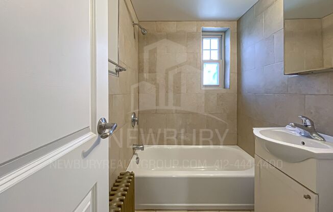 2 beds, 1 bath, 630 sqft, $1,005, Unit 104-08