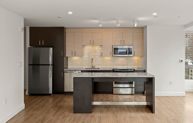 2 beds, 2 baths, 1,126 sqft, $5,640, Unit 803