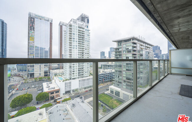 2 beds, 2 baths, 1,140 sqft, $4,500, Unit 1406