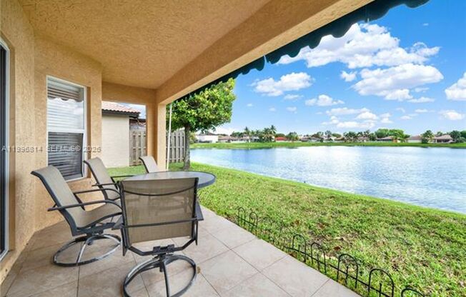 12046 SW 133rd Ter MIAMI, FL 33186