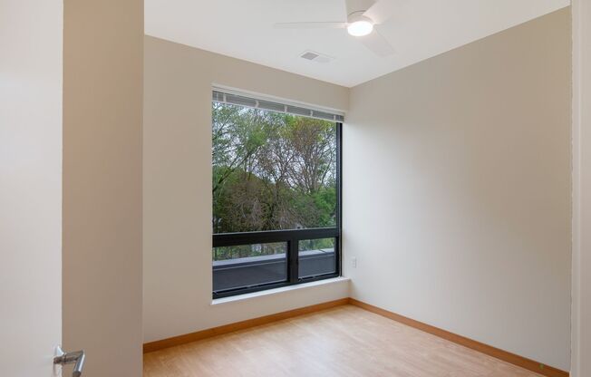 2 beds, 2 baths, 816 sqft, $1,360, Unit A320