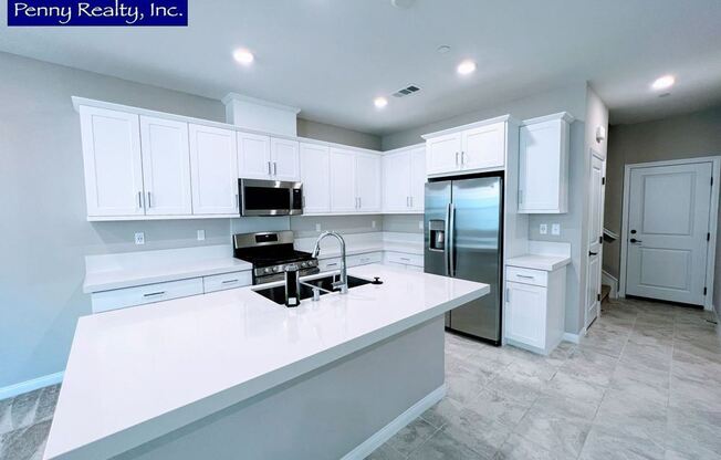2264 Trevi Circle