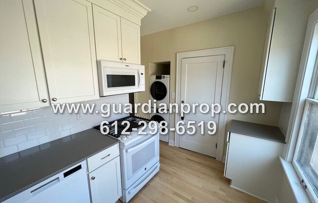 2 beds, 1 bath, $1,700