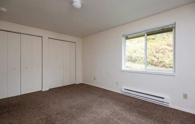 Caldera at Sunnybrook | The Landing Bedroom with Bathroom