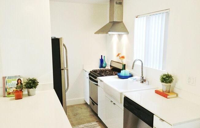 632 N. OCCIDENTAL