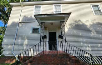 1413 E 42 ST