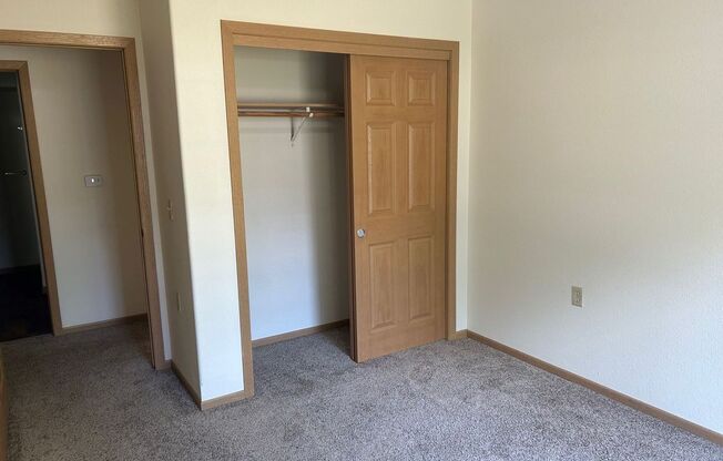 2 beds, 2 baths, 1,198 sqft, $1,925, Unit 3313