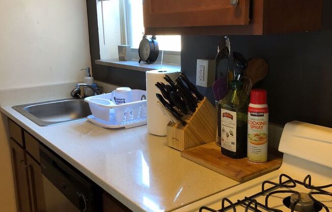 5604 Fifth Avenue-Claridge