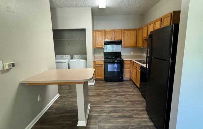 3 beds, 4 baths, 1,444 sqft, $1,200, Unit Unit 201