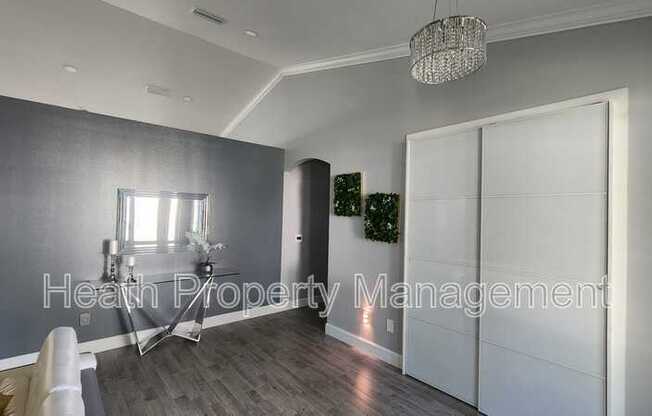 2223 BARBARA DR