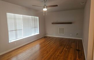 2 beds, 1 bath, $1,695